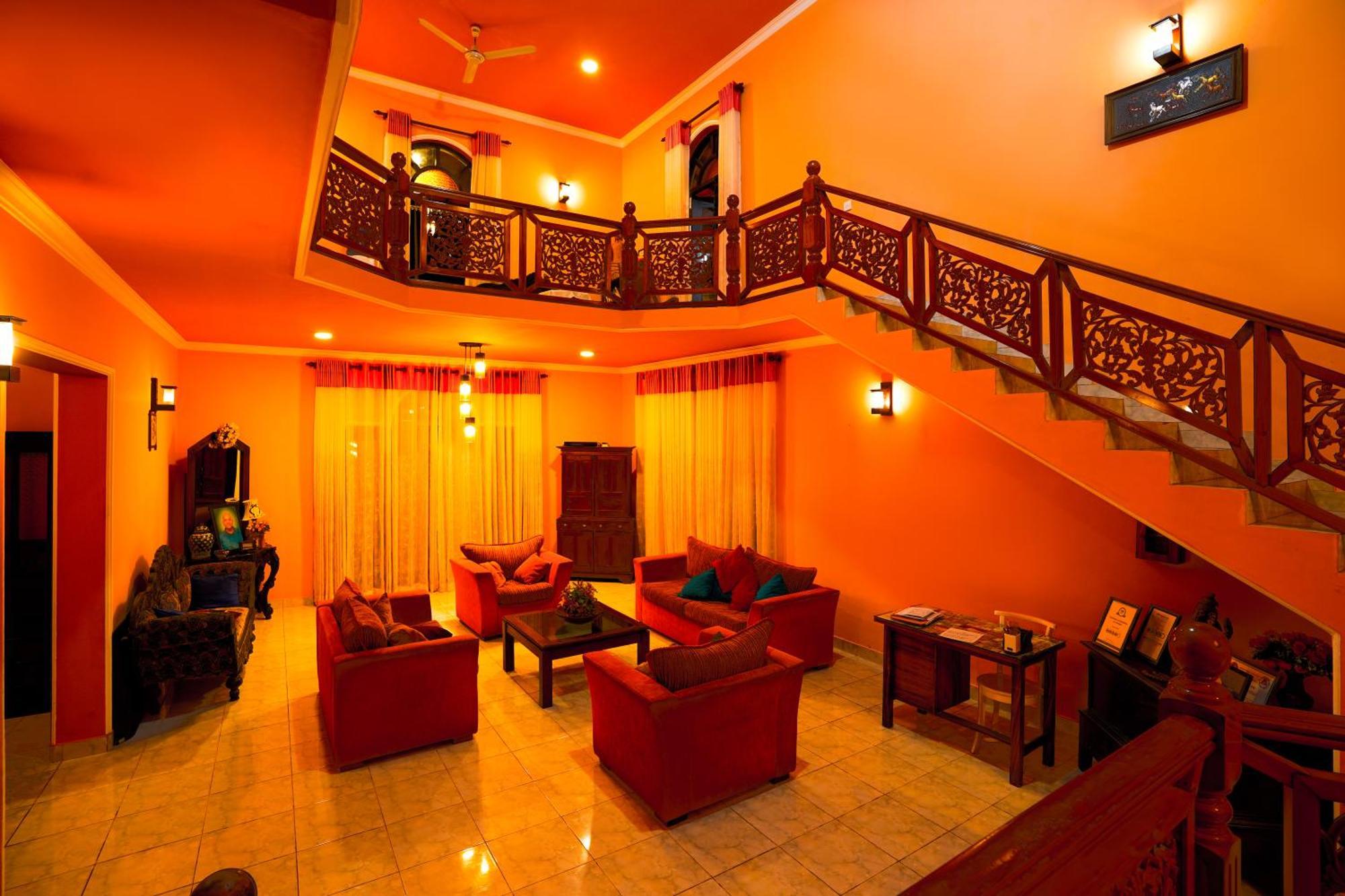 Frangipani Motel Galle Exterior photo